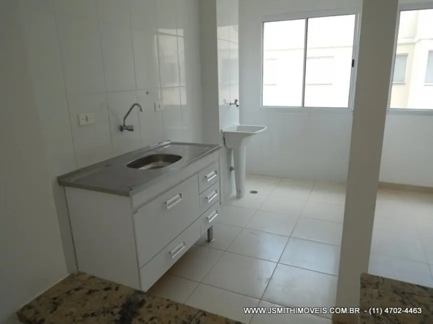 Foto 3 de Apartamento com 3 quartos à venda, 61m2 em Jardim Rosalina, Cotia - SP