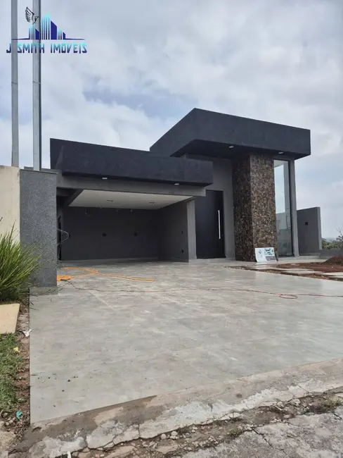 Foto 1 de Casa com 3 quartos à venda, 360m2 em Parque Dom Henrique, Cotia - SP