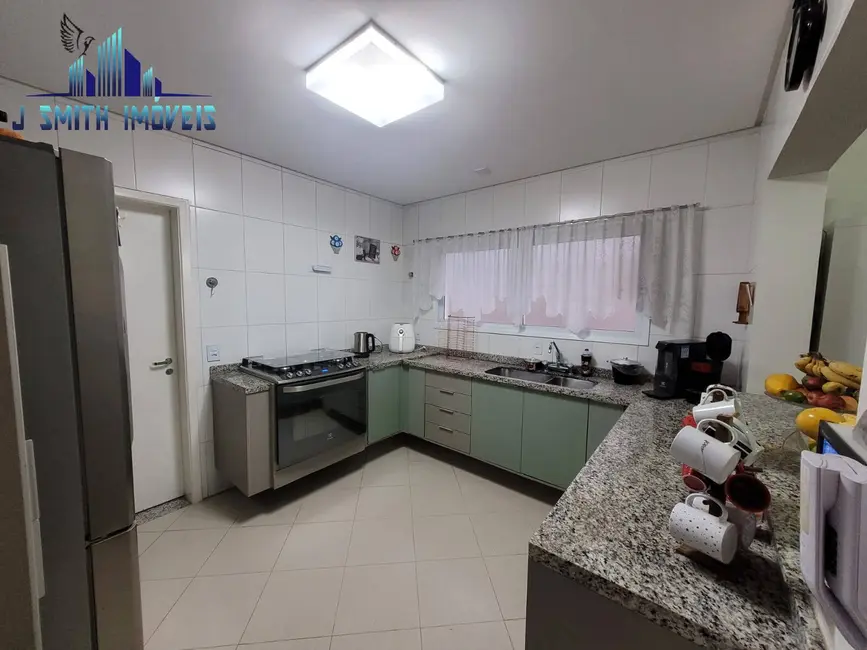 Foto 2 de Casa com 3 quartos à venda, 322m2 em Jardim Maria Tereza, Cotia - SP