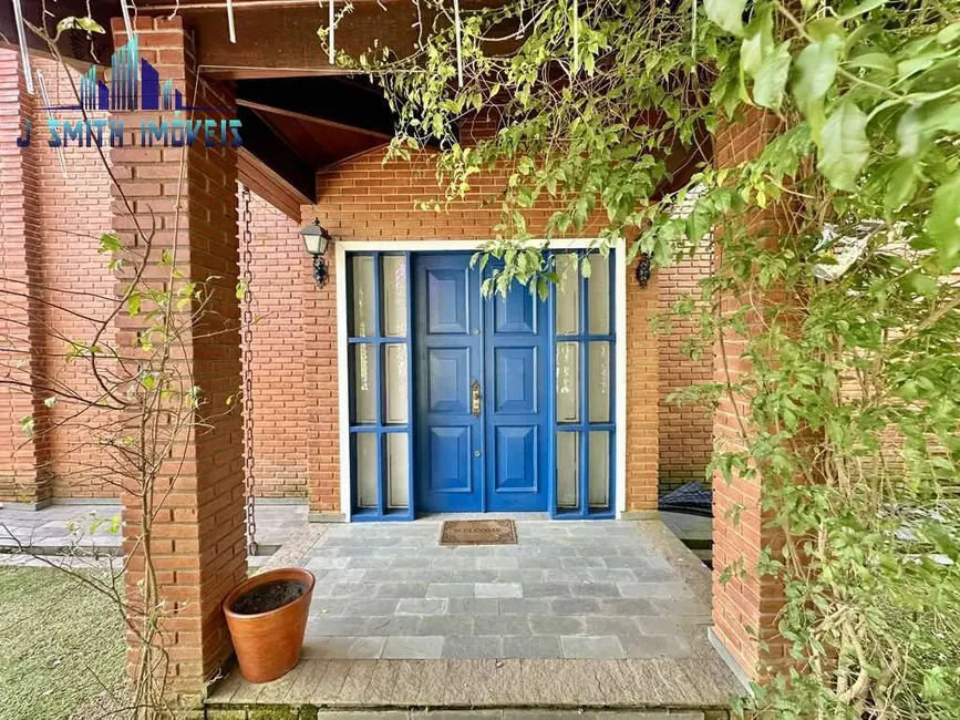 Foto 4 de Casa com 5 quartos para alugar, 650m2 em Parque Dom Henrique, Cotia - SP