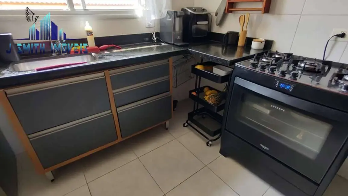 Foto 9 de Casa com 2 quartos para alugar, 76m2 em Jardim Maria Tereza, Cotia - SP