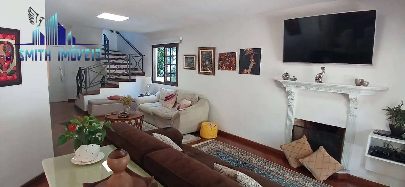 Foto 2 de Casa com 3 quartos à venda, 217m2 em Jardim Lambreta, Cotia - SP