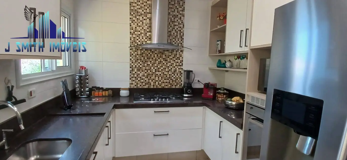 Foto 9 de Casa com 3 quartos à venda, 217m2 em Jardim Lambreta, Cotia - SP