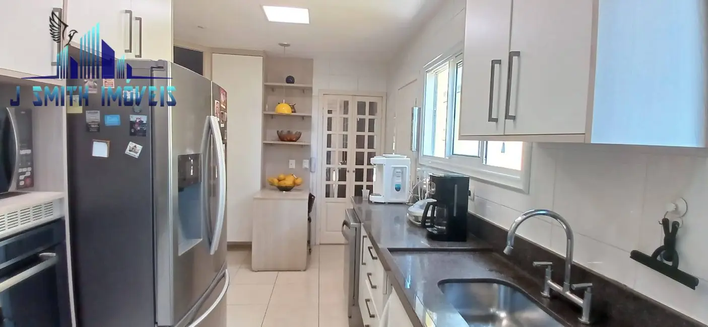 Foto 7 de Casa com 3 quartos à venda, 217m2 em Jardim Lambreta, Cotia - SP