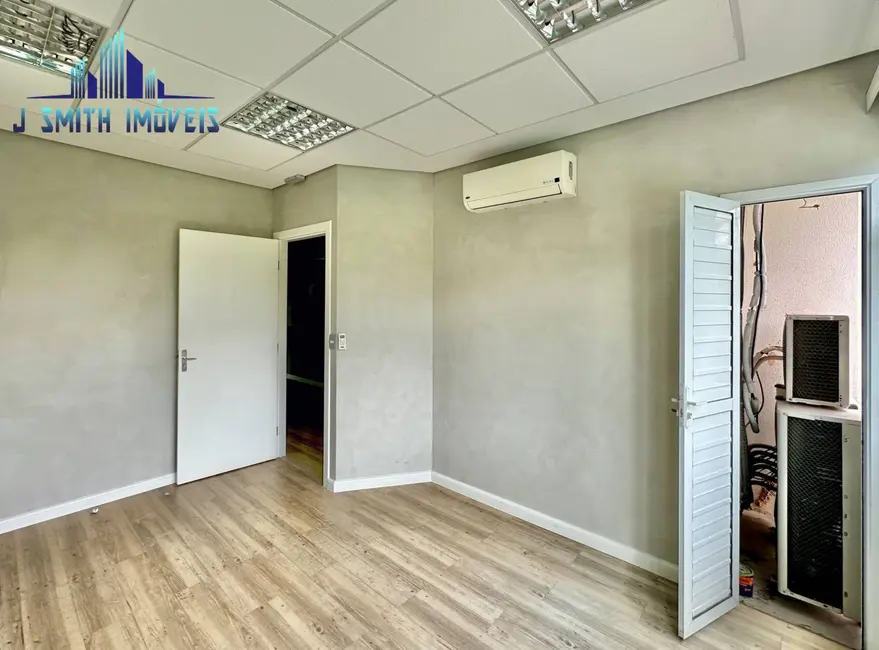 Foto 8 de Sala Comercial à venda, 53m2 em Granja Viana, Cotia - SP