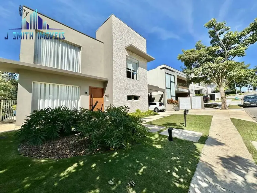 Foto 1 de Casa com 3 quartos à venda, 281m2 em Moinho Velho, Cotia - SP