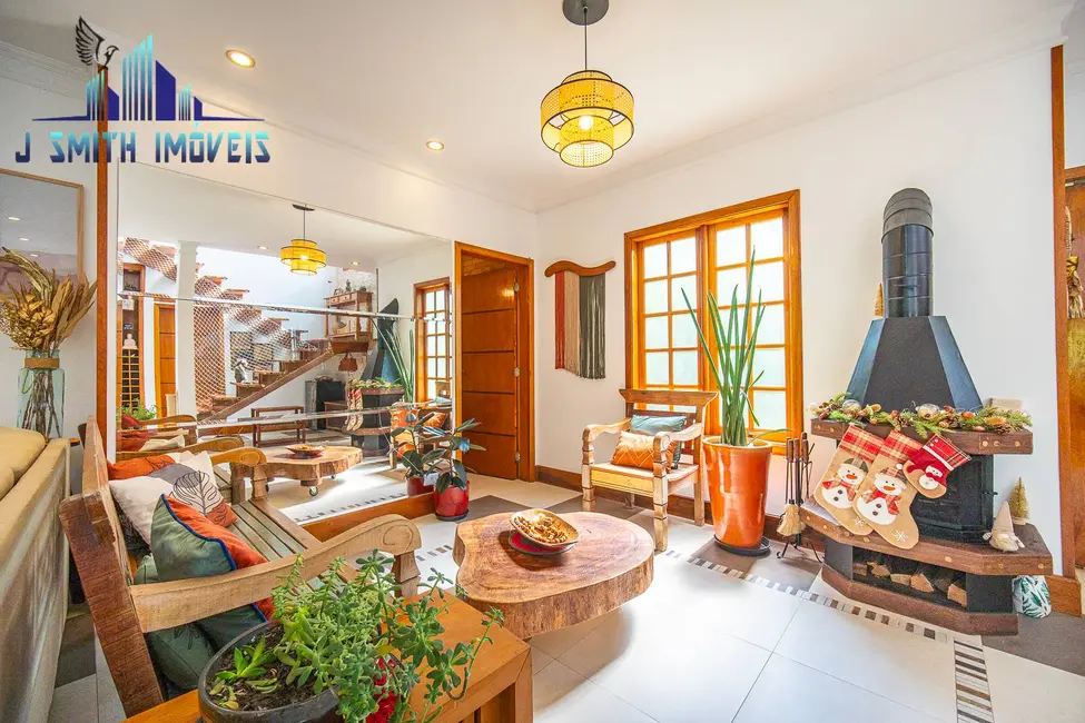 Foto 6 de Casa de Condomínio com 3 quartos à venda, 300m2 em Jardim Indaiá, Embu Das Artes - SP