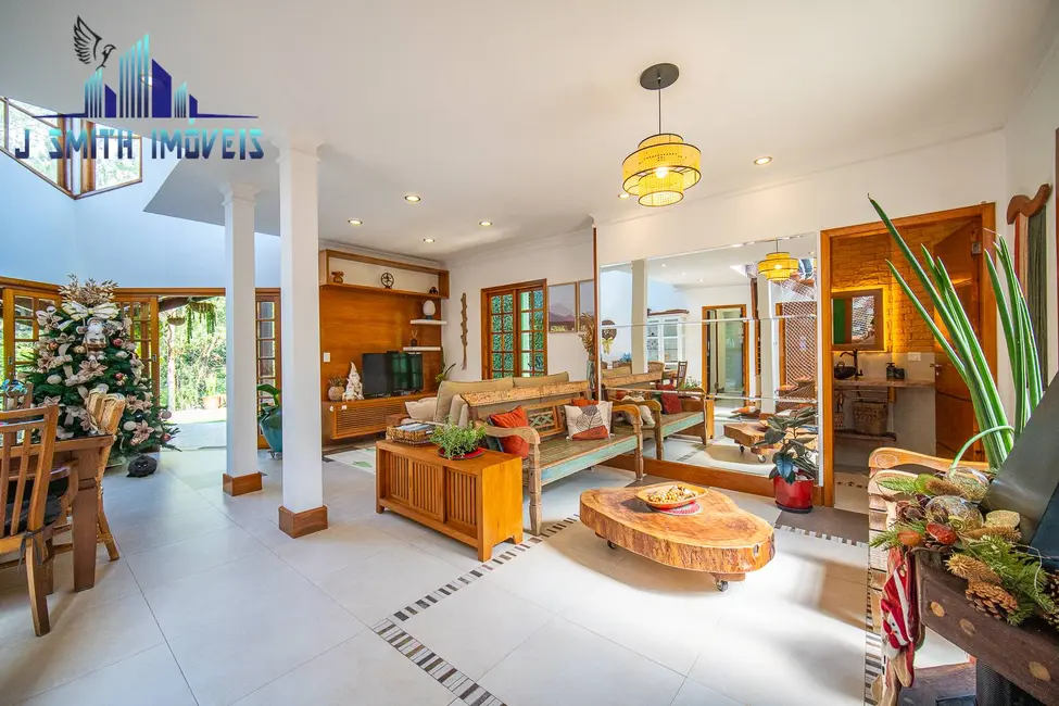 Foto 3 de Casa de Condomínio com 3 quartos à venda, 300m2 em Jardim Indaiá, Embu Das Artes - SP