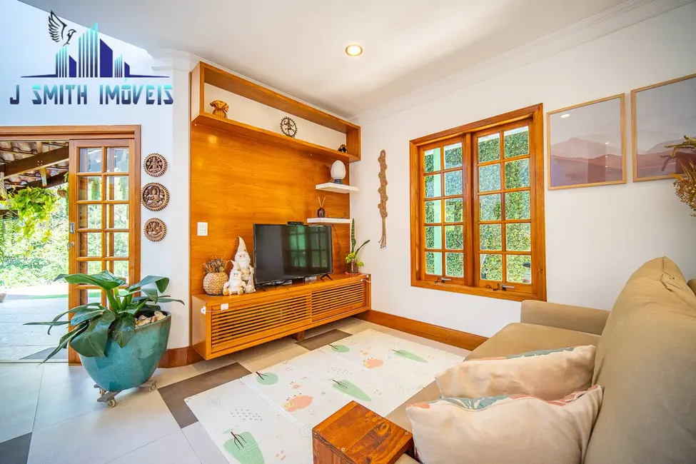 Foto 8 de Casa de Condomínio com 3 quartos à venda, 300m2 em Jardim Indaiá, Embu Das Artes - SP