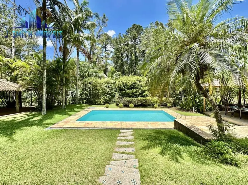 Foto 2 de Casa com 3 quartos à venda e para alugar, 457m2 em Chácara Granja Velha, Cotia - SP