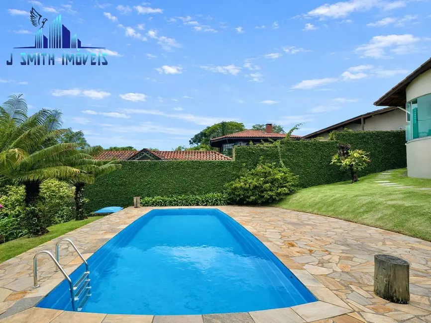 Casa com 4 quartos à venda, 423m2 em Granja Viana II, Cotia - SP - imagem 8 Foto 8 de Casa com 4 quartos à venda, 423m2 em Granja Viana II, Cotia - SP