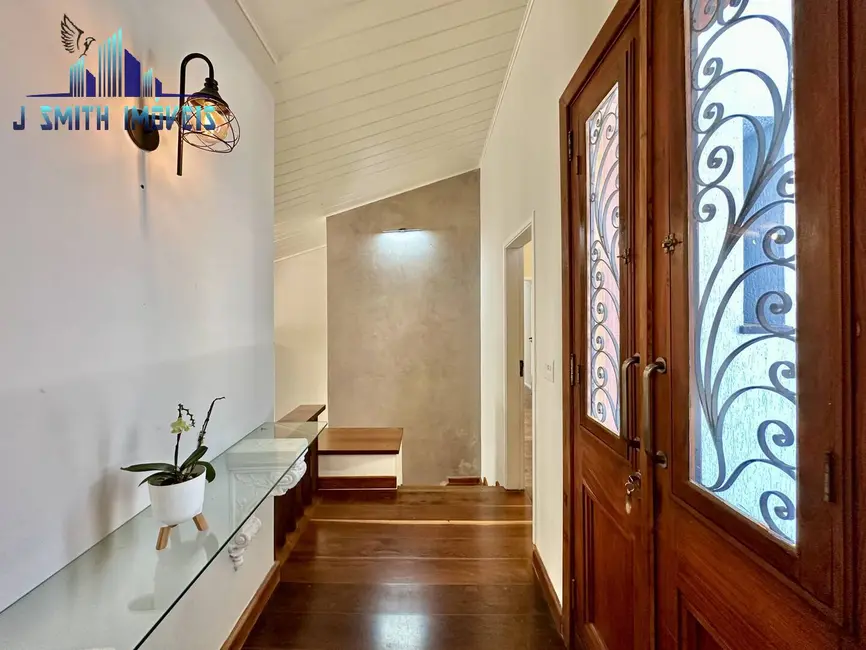 Foto 4 de Casa com 4 quartos à venda, 243m2 em Petit Village, Cotia - SP