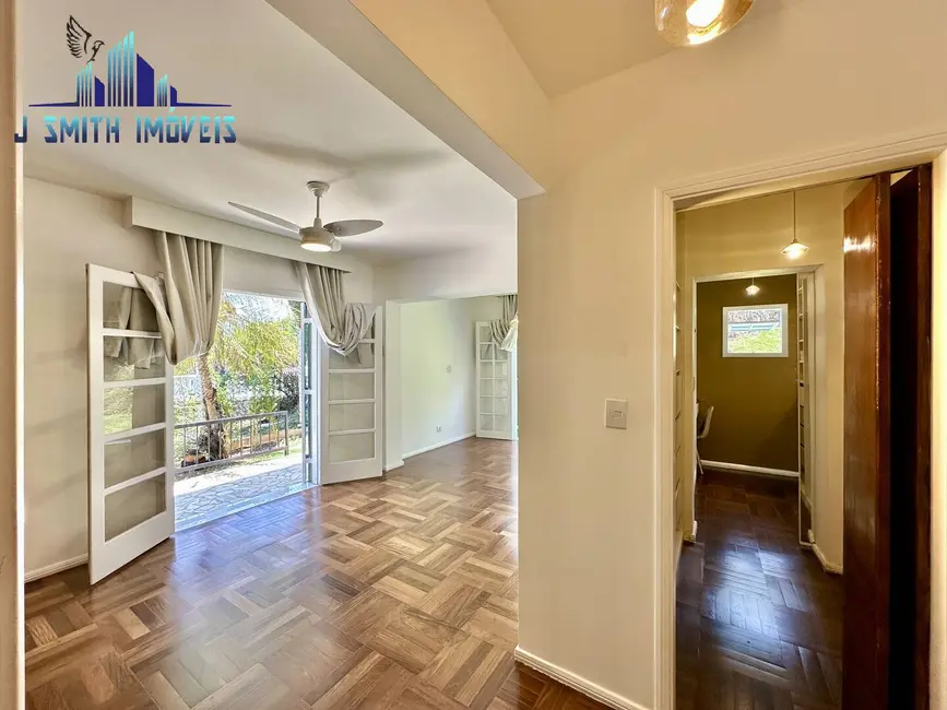 Foto 9 de Casa com 4 quartos à venda, 243m2 em Petit Village, Cotia - SP