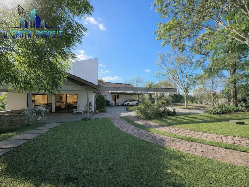 Foto 1 de Casa com 3 quartos à venda, 435m2 em Chácara dos Junqueiras, Carapicuiba - SP