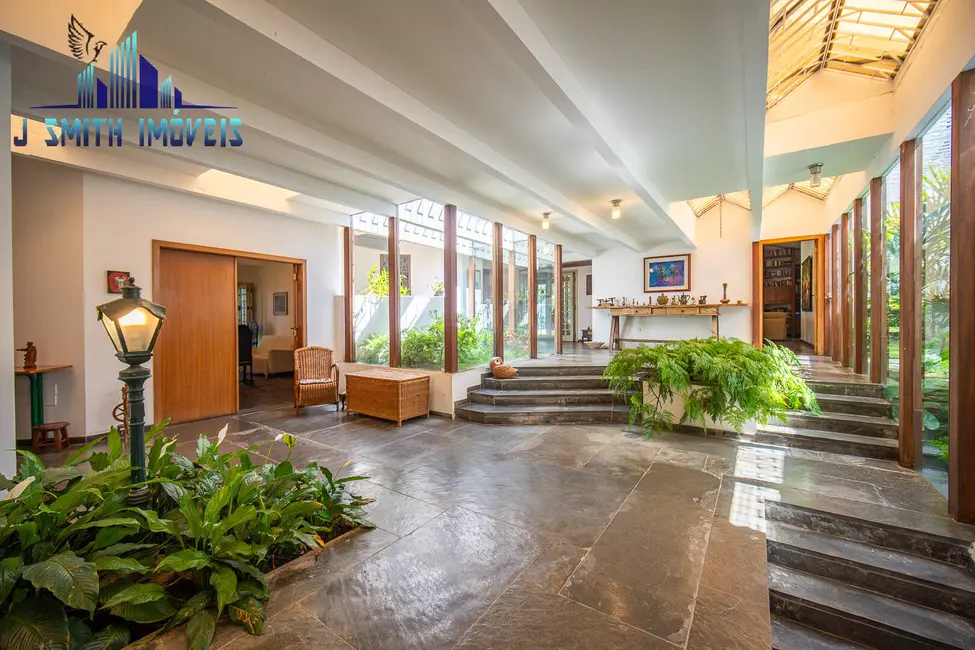 Foto 1 de Casa com 5 quartos à venda, 756m2 em Chácara Eliana, Cotia - SP