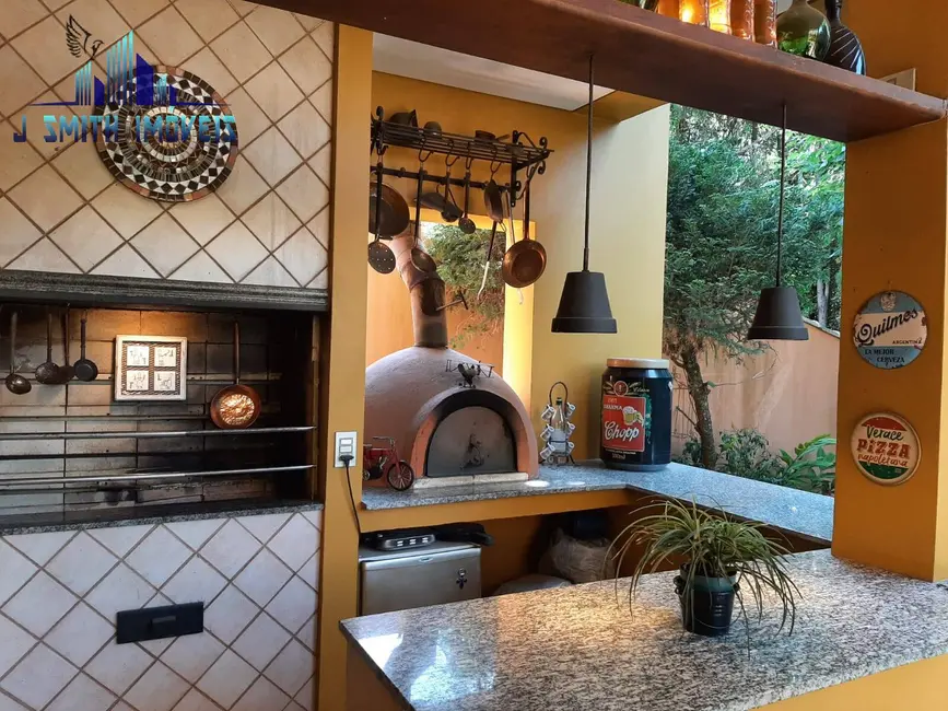 Foto 8 de Casa com 3 quartos à venda, 256m2 em Pinus Park, Cotia - SP