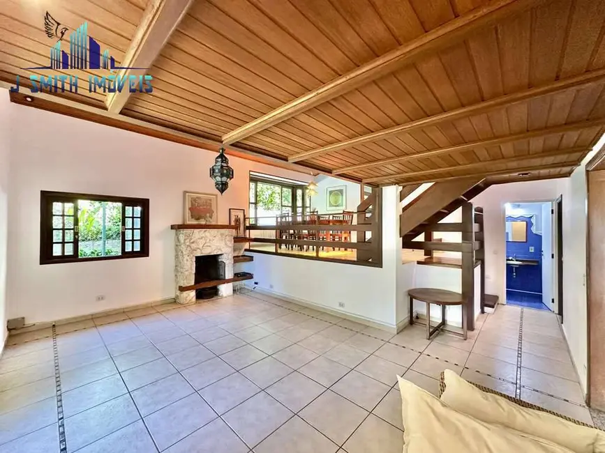 Foto 7 de Casa de Condomínio com 3 quartos à venda e para alugar, 342m2 em Algarve, Cotia - SP