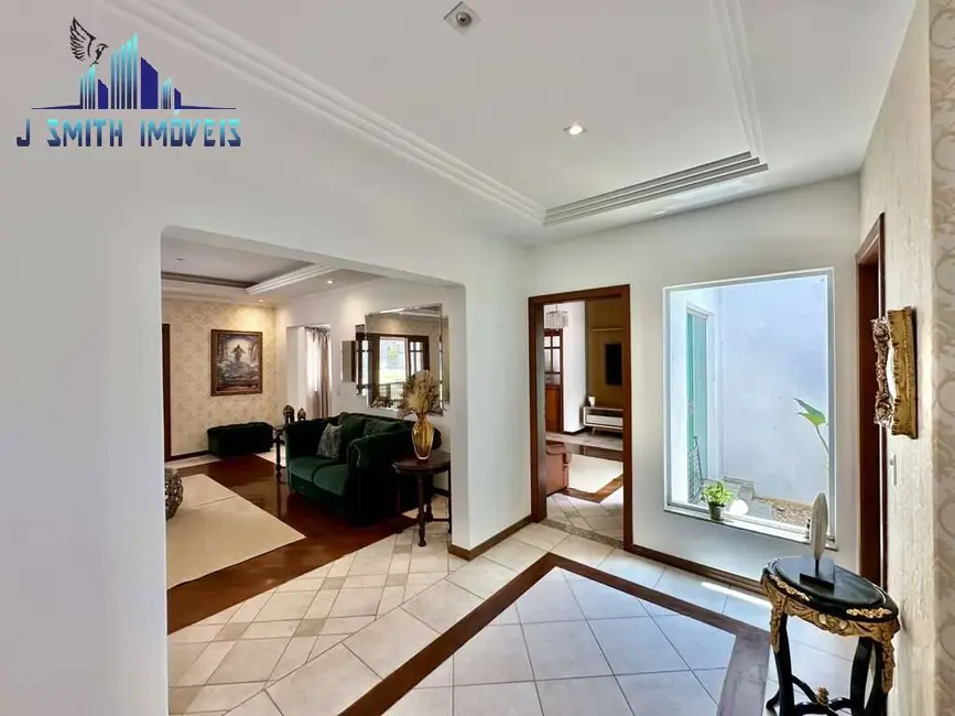 Casa de Condomínio com 5 quartos à venda e para alugar, 725m2 em Granja Viana II, Cotia - SP - imagem 4 Foto 4 de Casa de Condomínio com 5 quartos à venda e para alugar, 725m2 em Granja Viana II, Cotia - SP