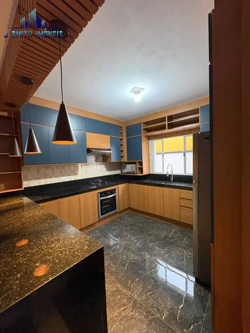 Foto 3 de Casa de Condomínio com 3 quartos à venda, 120m2 em Chácara Real (Caucaia do Alto), Cotia - SP