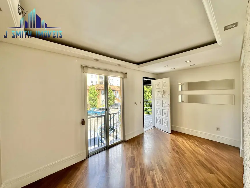 Foto 2 de Casa com 2 quartos à venda, 50m2 em Jardim Torino, Cotia - SP