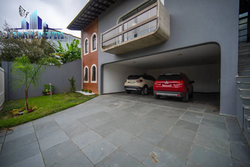 Foto 2 de Casa com 3 quartos à venda, 246m2 em Horizontal Park, Cotia - SP