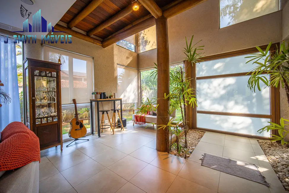 Foto 5 de Casa com 4 quartos à venda, 310m2 em Jardim Passárgada I, Cotia - SP