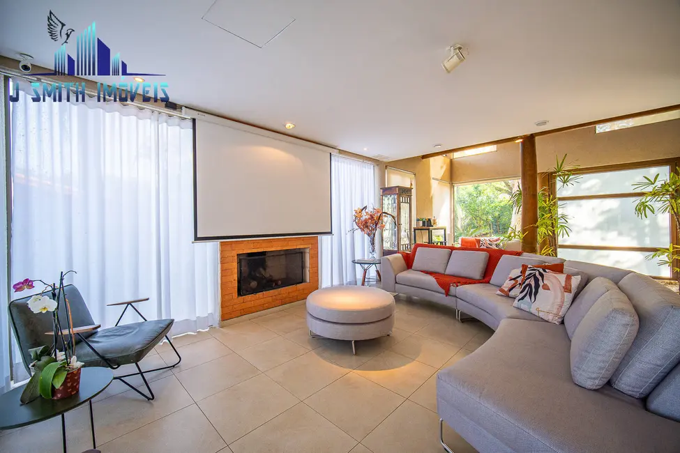 Foto 2 de Casa com 4 quartos à venda, 310m2 em Jardim Passárgada I, Cotia - SP