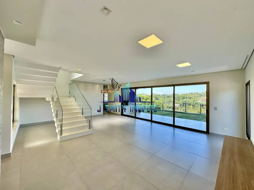 Foto 8 de Casa com 3 quartos à venda, 307m2 em Aldeia da Fazendinha, Carapicuiba - SP