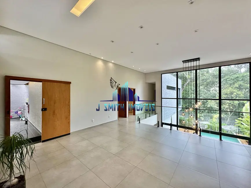 Casa com 3 quartos à venda, 329m2 em Jardim do Golf I, Jandira - SP - imagem 3 Foto 3 de Casa com 3 quartos à venda, 329m2 em Jardim do Golf I, Jandira - SP