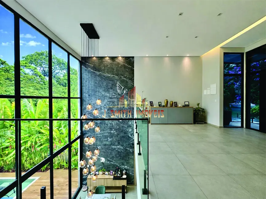 Casa com 3 quartos à venda, 329m2 em Jardim do Golf I, Jandira - SP - imagem 4 Foto 4 de Casa com 3 quartos à venda, 329m2 em Jardim do Golf I, Jandira - SP