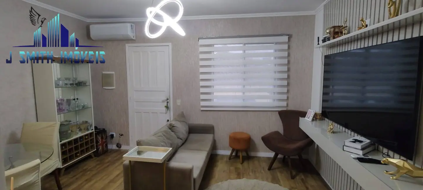 Foto 2 de Casa com 2 quartos à venda, 65m2 em Chácara Canta Galo, Cotia - SP
