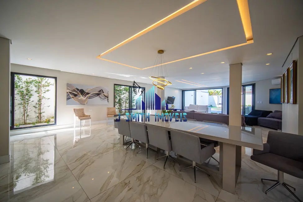 Casa com 6 quartos à venda, 520m2 em São Paulo II, Cotia - SP - imagem 5 Foto 5 de Casa com 6 quartos à venda, 520m2 em São Paulo II, Cotia - SP