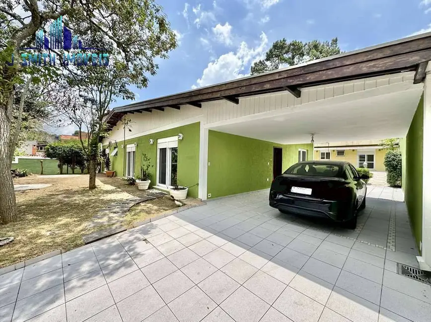Casa com 8 quartos à venda e para alugar, 445m2 em Granja Viana, Cotia - SP - imagem 4 Foto 4 de Casa com 8 quartos à venda e para alugar, 445m2 em Granja Viana, Cotia - SP