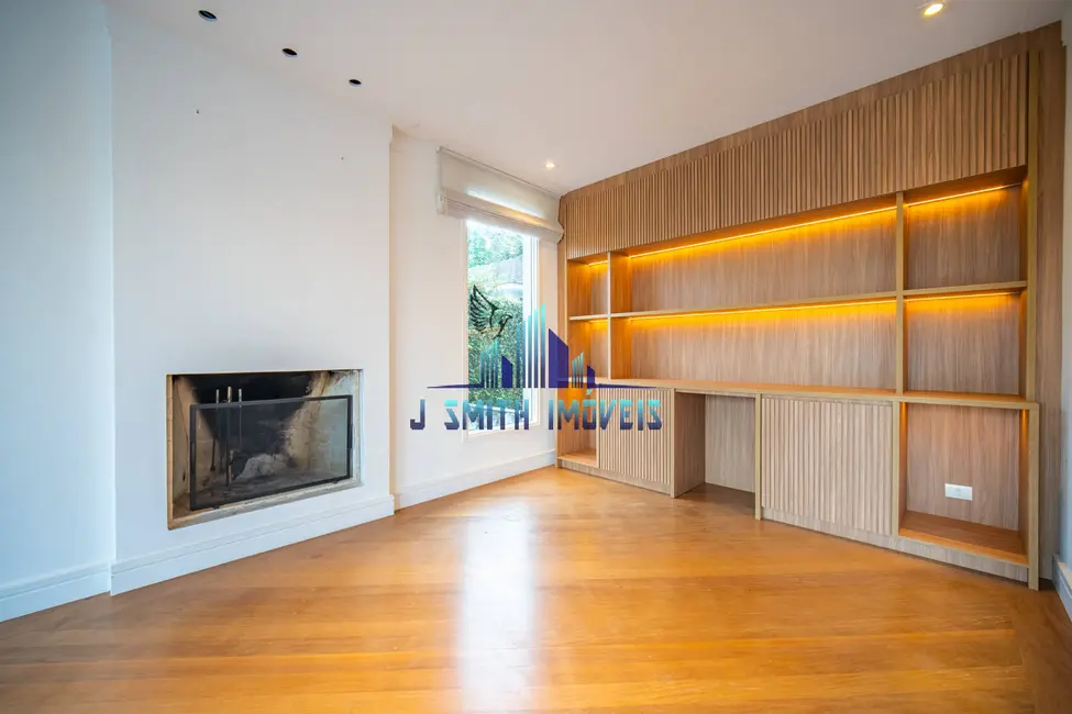 Foto 6 de Casa com 4 quartos à venda, 700m2 em Vila de São Fernando, Cotia - SP
