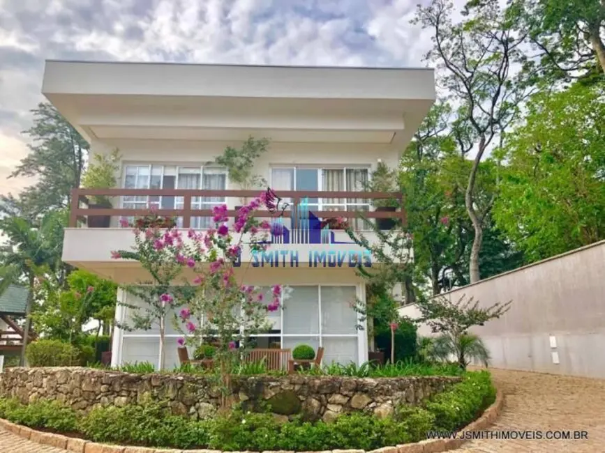Foto 1 de Casa de Condomínio com 3 quartos à venda e para alugar, 275m2 em Granja Viana, Cotia - SP
