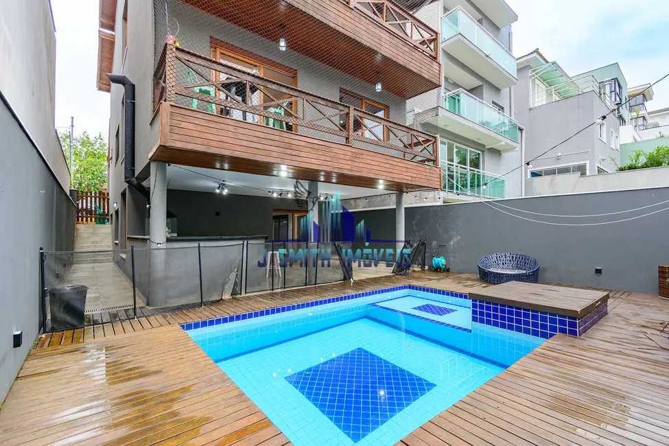 Foto 1 de Casa com 4 quartos à venda, 343m2 em Moinho Velho, Cotia - SP