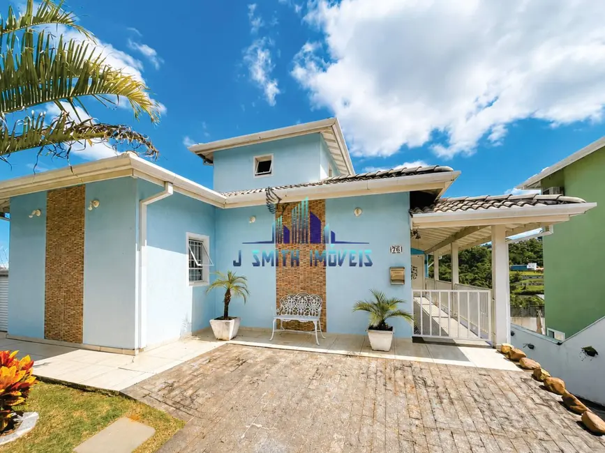 Foto 3 de Casa com 4 quartos à venda, 295m2 em Residencial dos Lagos, Cotia - SP