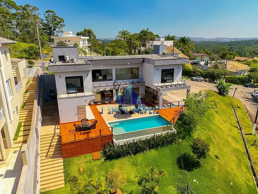 Foto 1 de Casa com 4 quartos à venda, 326m2 em Jardim Indaiá, Embu Das Artes - SP