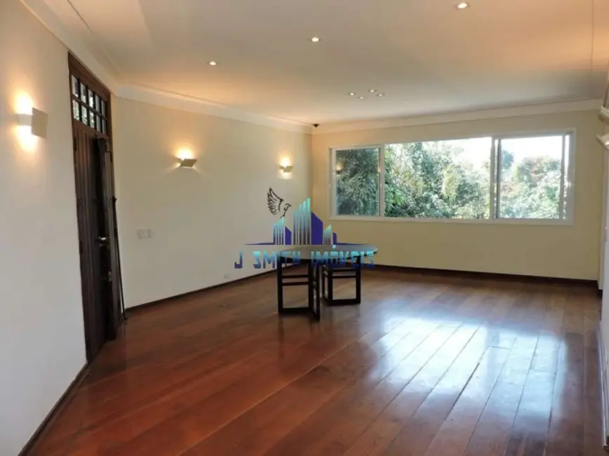 Casa de Condomínio com 6 quartos à venda e para alugar, 550m2 em Vila Appia Antica, Carapicuiba - SP - imagem 3 Foto 3 de Casa de Condomínio com 6 quartos à venda e para alugar, 550m2 em Vila Appia Antica, Carapicuiba - SP