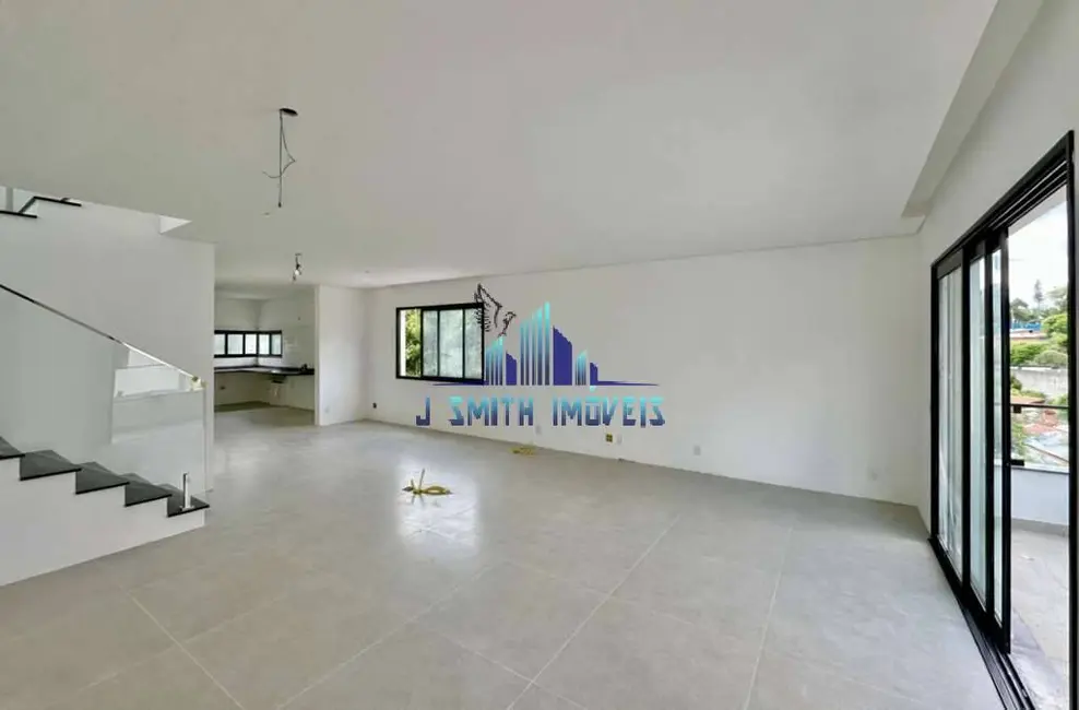 Foto 4 de Casa com 3 quartos à venda, 326m2 em Chácara do Refúgio, Carapicuiba - SP