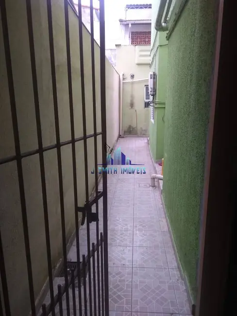 Foto 8 de Casa com 4 quartos à venda, 230m2 em Quitaúna, Osasco - SP