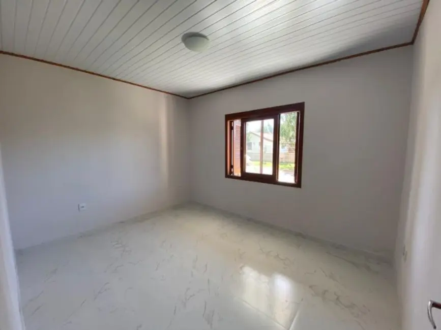 Foto 6 de Casa com 2 quartos à venda, 60m2 em Capao Da Canoa - RS