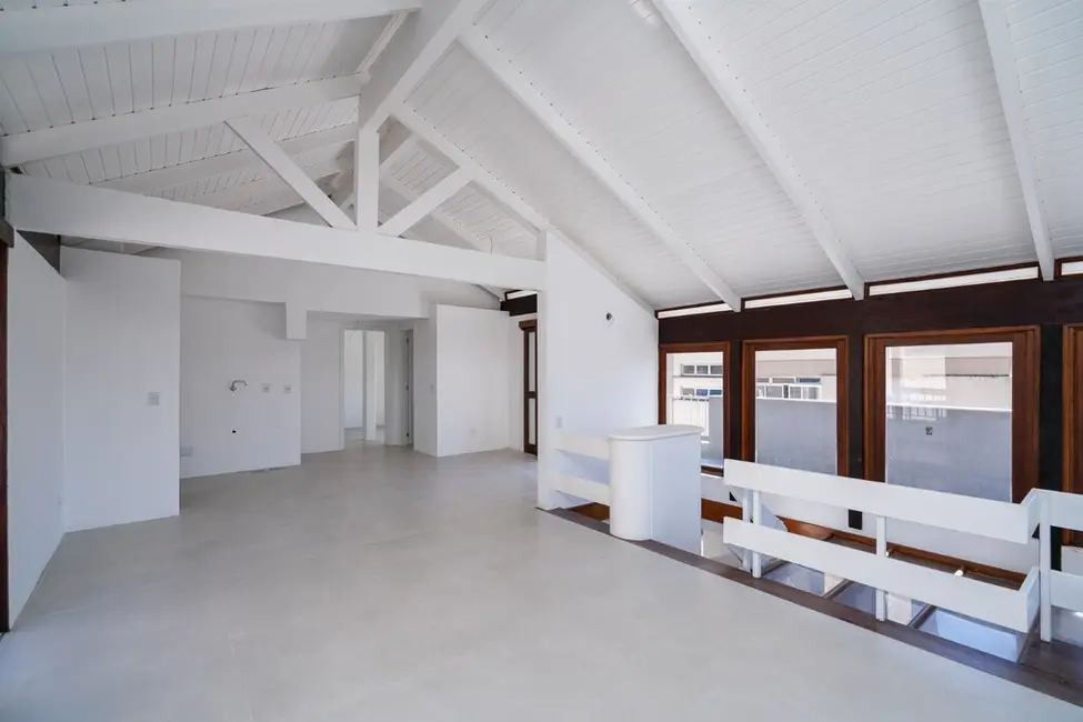 Cobertura com 3 quartos à venda, 244m2 em Auxiliadora, Porto Alegre - RS - imagem 9 Foto 9 de Cobertura com 3 quartos à venda, 244m2 em Auxiliadora, Porto Alegre - RS