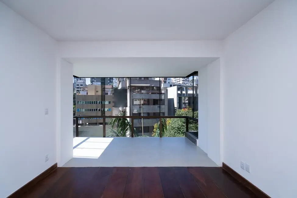 Cobertura com 3 quartos à venda, 244m2 em Auxiliadora, Porto Alegre - RS - imagem 4 Foto 4 de Cobertura com 3 quartos à venda, 244m2 em Auxiliadora, Porto Alegre - RS
