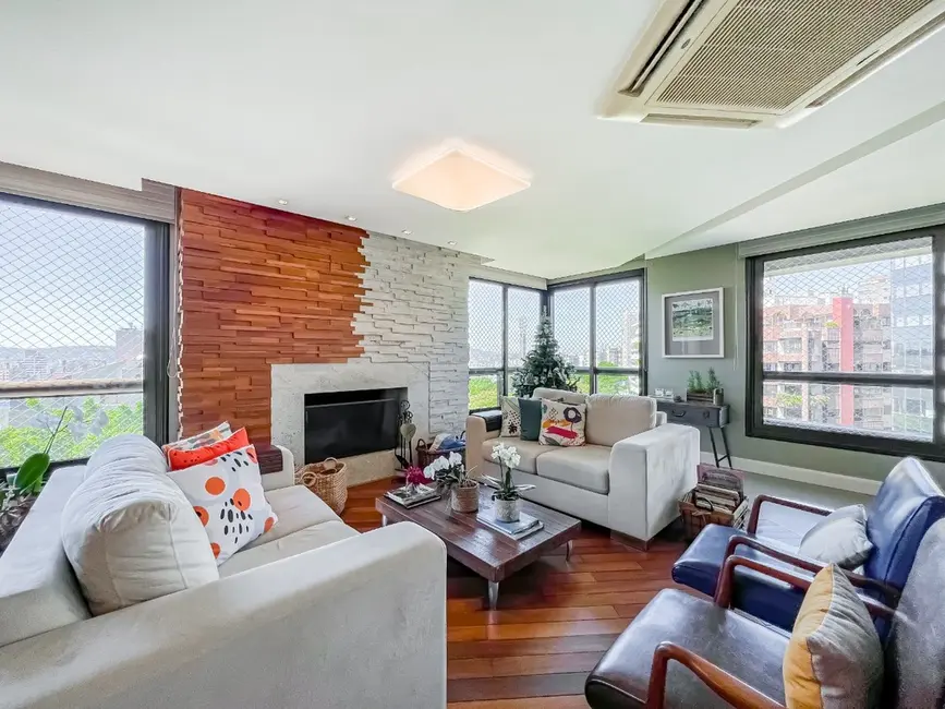 Foto 9 de Apartamento com 4 quartos à venda, 237m2 em Auxiliadora, Porto Alegre - RS