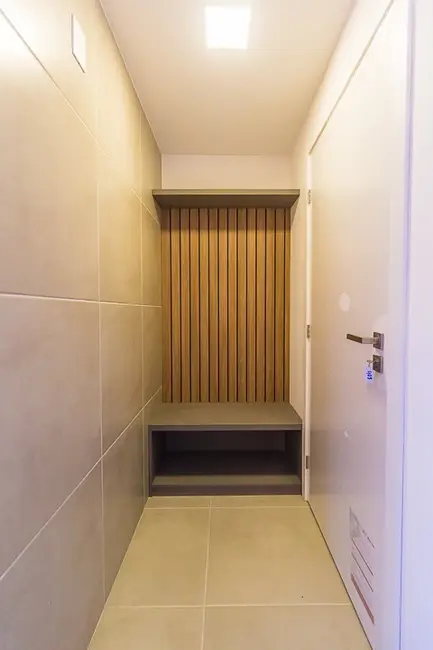 Apartamento com 2 quartos à venda, 61m2 em Azenha, Porto Alegre - RS - imagem 9 Foto 9 de Apartamento com 2 quartos à venda, 61m2 em Azenha, Porto Alegre - RS