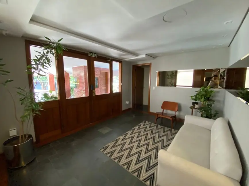 Foto 5 de Apartamento com 3 quartos à venda, 242m2 em Bela Vista, Porto Alegre - RS