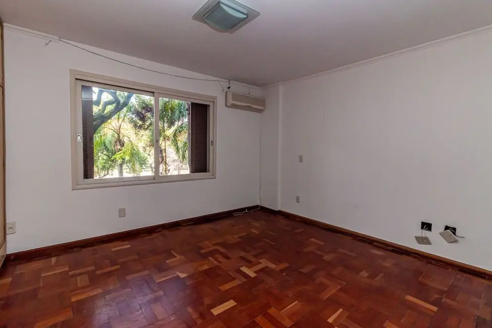 Apartamento com 3 quartos à venda, 127m2 em Boa Vista, Porto Alegre - RS - imagem 7 Foto 7 de Apartamento com 3 quartos à venda, 127m2 em Boa Vista, Porto Alegre - RS