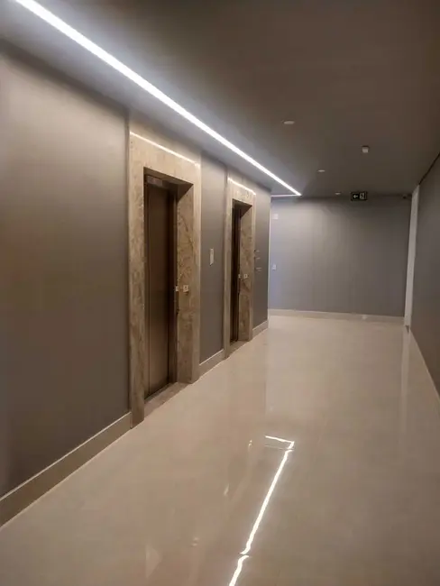 Apartamento com 3 quartos à venda, 99m2 em Petrópolis, Porto Alegre - RS - imagem 7 Foto 7 de Apartamento com 3 quartos à venda, 99m2 em Petrópolis, Porto Alegre - RS