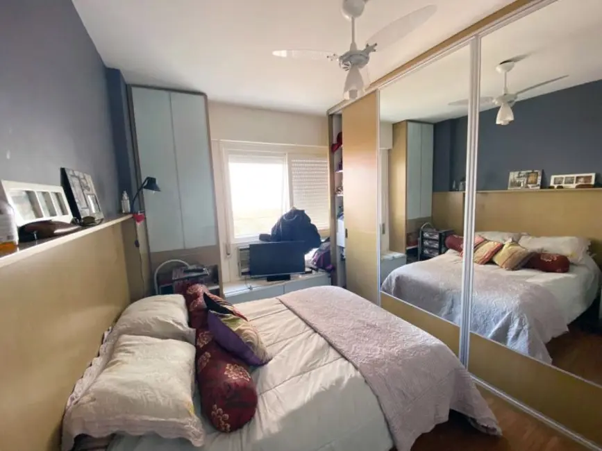 Foto 8 de Apartamento com 2 quartos à venda, 75m2 em Bom Fim, Porto Alegre - RS